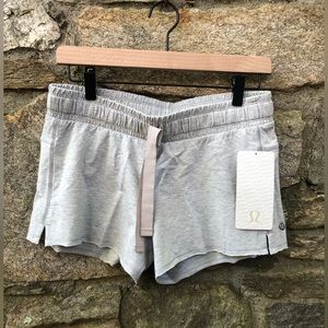 Lululemon Women’s Serenity Short NWT